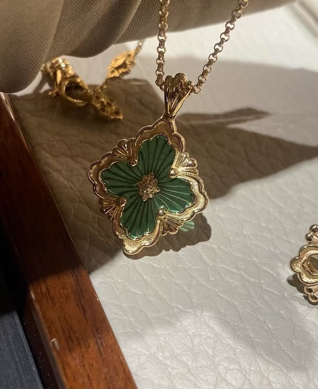 Van Cleef & Arpels Gold and Blue Enamel Flower Pendant Necklace